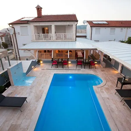 Διαμέρισμα Kruna Grada Τρογκίρ